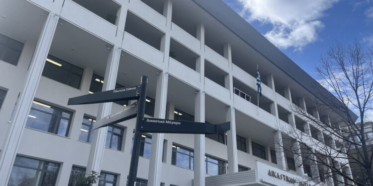 Κρατούμενος ο 18χρονος Τρικαλινός για τον ξυλοδαρμό στα Μεσάγγαλα